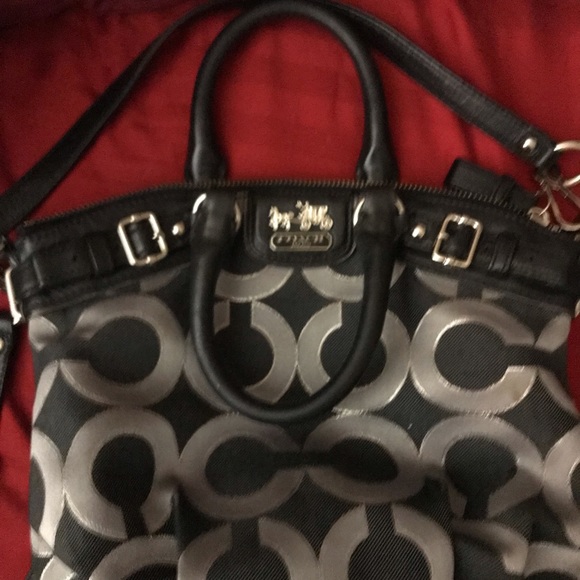Coach ‘Mini’ Handbag, Black & Silver Crossbody 💕 - Picture 4 of 6